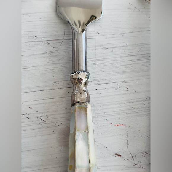 Anthropologie Mother-Of-Pearl Flatware 5 Piece Setting - Picture 4 of 8